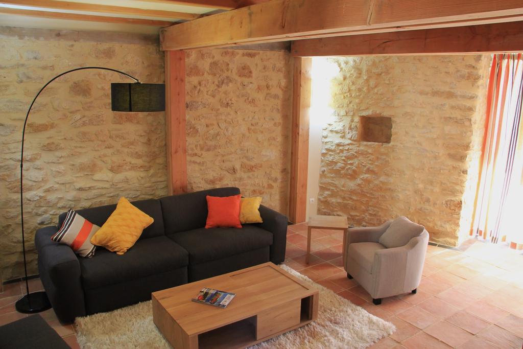 Hôtel Hollyoaks Estate à Saint-Pons-la-Calm Chambre photo