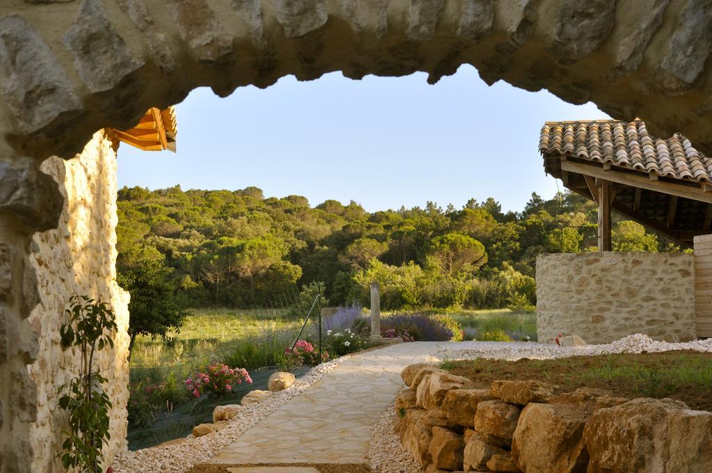 Hôtel Hollyoaks Estate à Saint-Pons-la-Calm Extérieur photo